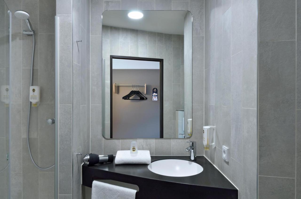 B&B Hotel Koeln-Ehrenfeld Bagian luar foto